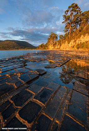 ANTARCTIC CONNECTIONS TASMAN PENINSULA TOUR